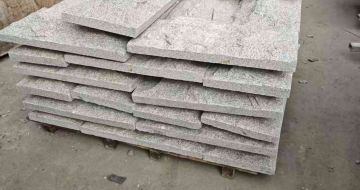 曲靖芝麻白蘑菇石，自然面