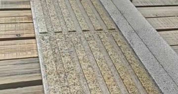 曲靖黄金麻盲道石 盲条