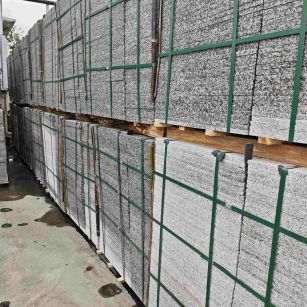 曲靖芙蓉白地铺石，石材地铺石