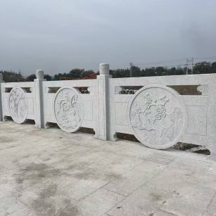 曲靖芝麻白河道栏杆 石材栏杆